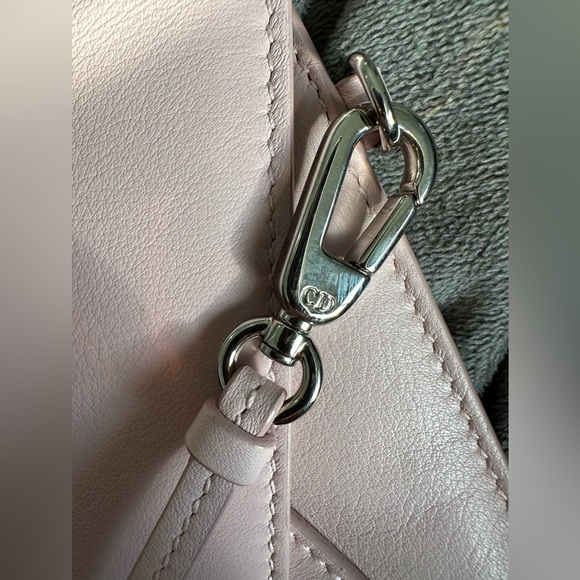 Beautiful Christian Dior Addict pink envelope clutch/wristlet w/ authentication - Picture 7 of 12